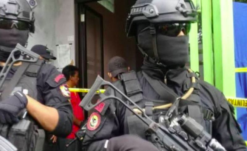 Densus 88 Tangkap Tiga Terduga Teroris di Sampit Kalimantan Tengah
