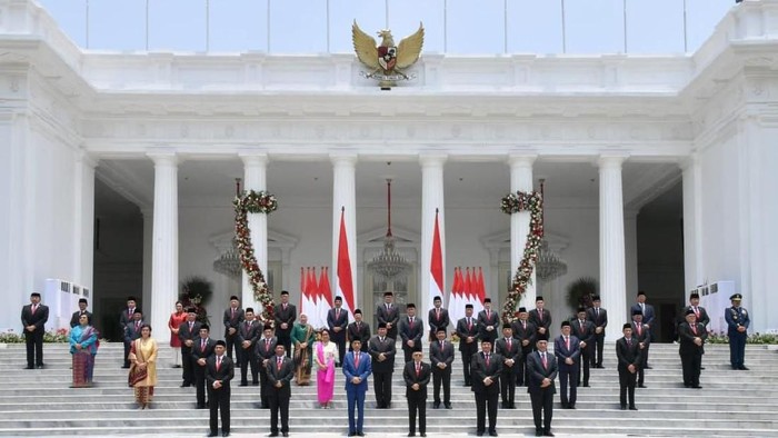 Presiden Jokowi Bakal Reshuffle Kabinet pada Rabu Pon 8 Desember Ini?