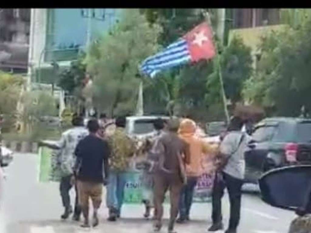 Polisi Tetapkan Delapan Orang Tersangka Pengibar Bendera Bintang Kejora di Papua