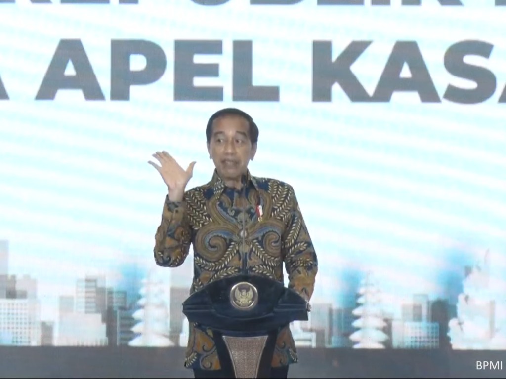 Jokowi Sentil Kapolda-Kapolres Sowan ke Sesepuh Ormas yang Buat Keributan