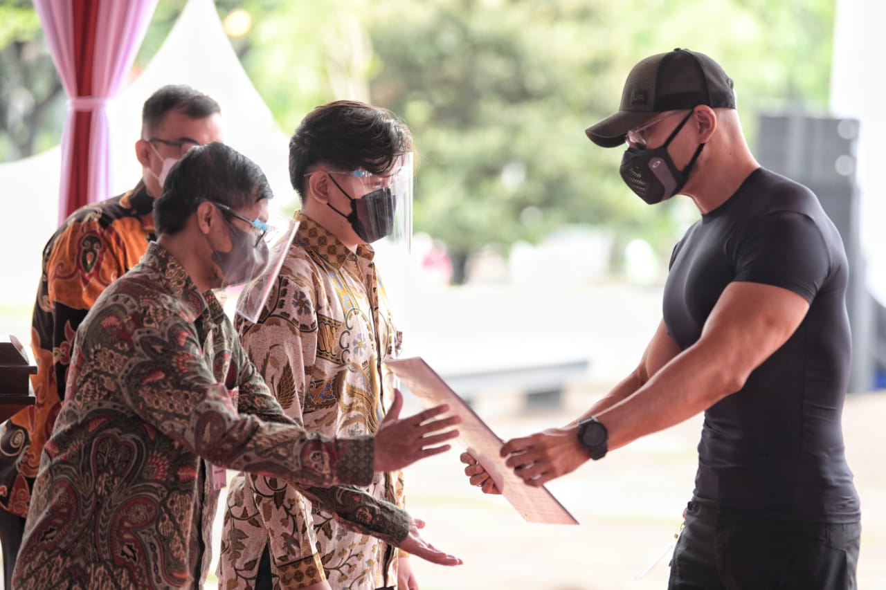 Apresiasi Monumen Pahlawan Covid-19 Jawa Barat,  Deddy Corbuzier: Perlu Dicontoh Daerah Lain
