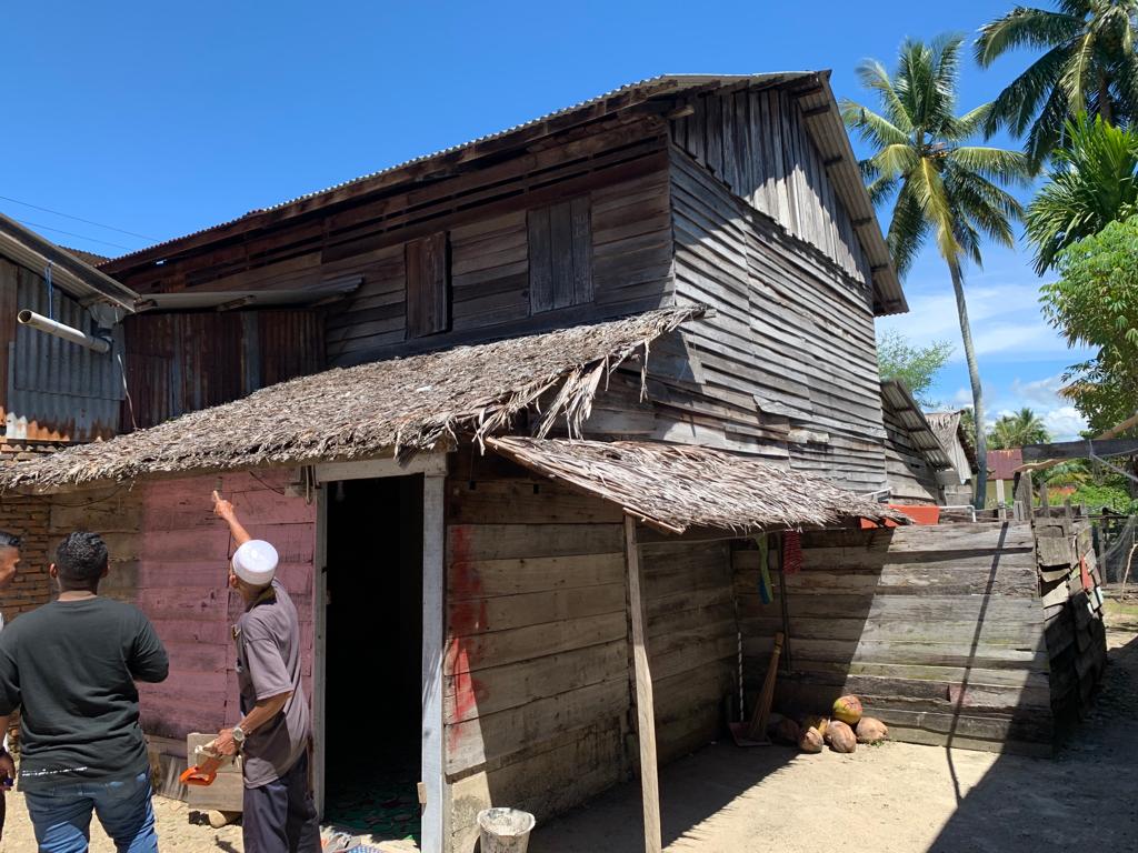 Gandeng Pertamina, Rafli dan Lemka Renovasi Rumah Warga di Aceh