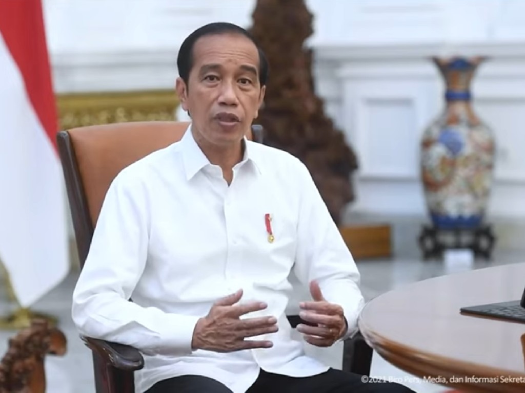 Penularan Varian Omicron Cepat, Jokowi Minta Warga Segera Vaksinasi