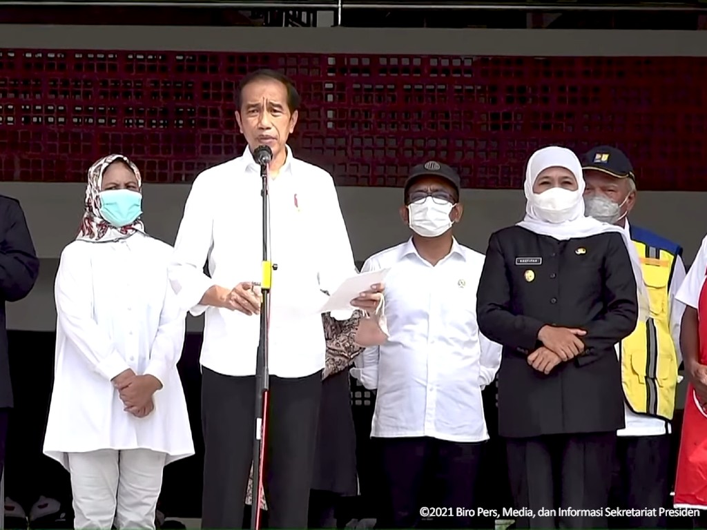 Presiden Jokowi Bersama Ibu Negara Resmikan Pasar Besar Ngawi 