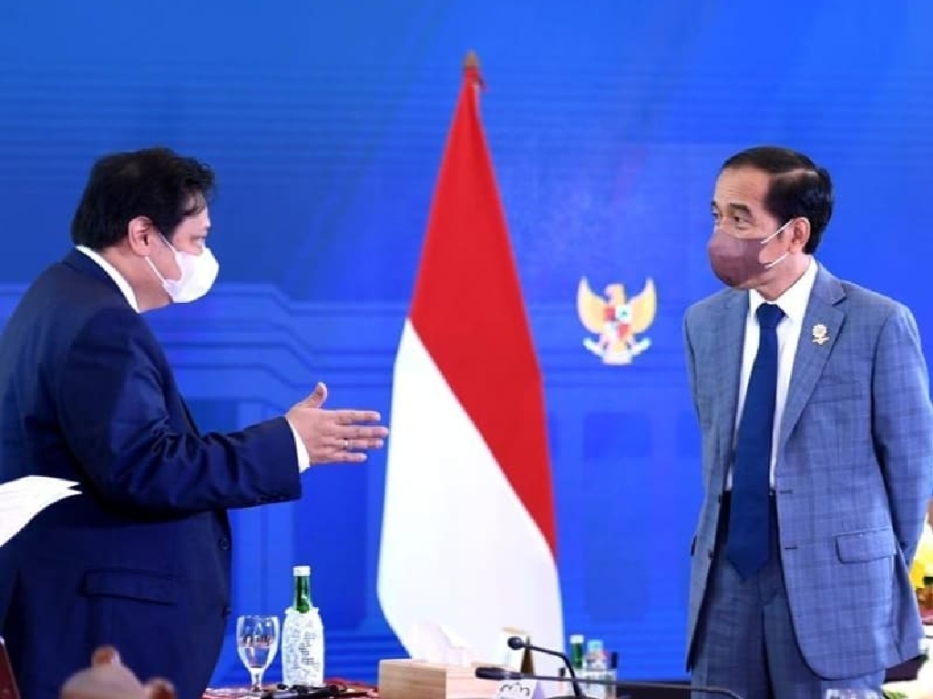 Diduga Intimidasi Rifa Handayani, Airlangga Hartarto Didesak Mundur dari Menteri Jokowi