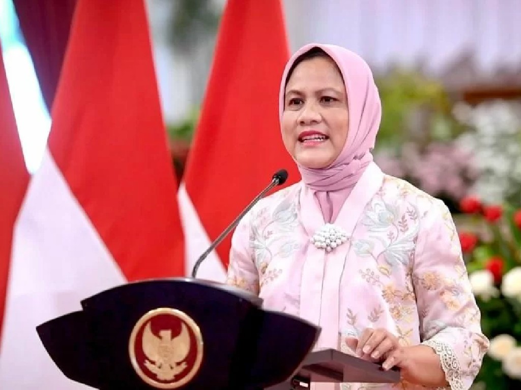 Peringati Hari Ibu, Iriana Jokowi: Perempuan Harus Berani Bicara dan Tunjukkan Potensinya