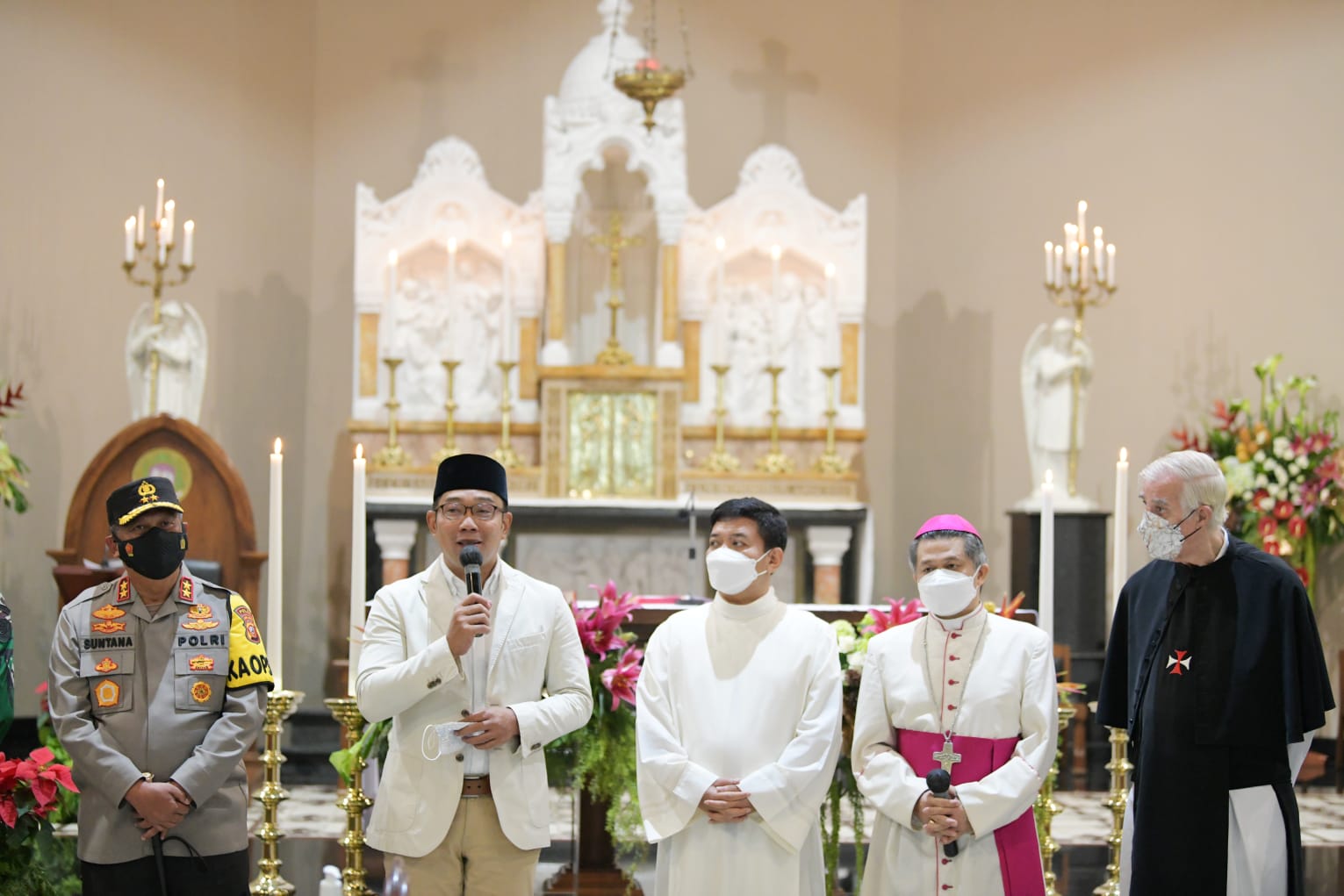 Misa Natal di Gereja Jawa Barat Berlangsung Aman dan Nyaman