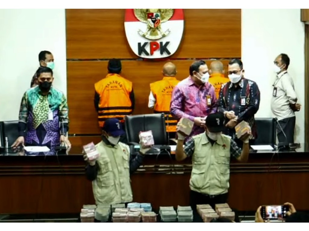 KPK Sita Rp 5,7 Miliar Hasil Korupsi Wali Kota Bekasi Pepen
