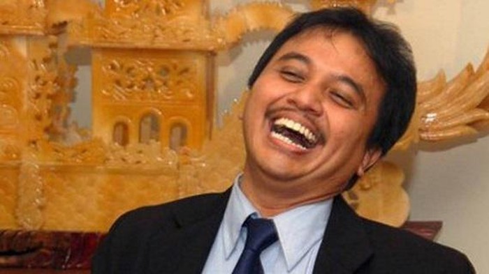 Roy Suryo Dilaporkan ke Polisi Terkait Meme Jokowi di Stupa Candi Borobudur