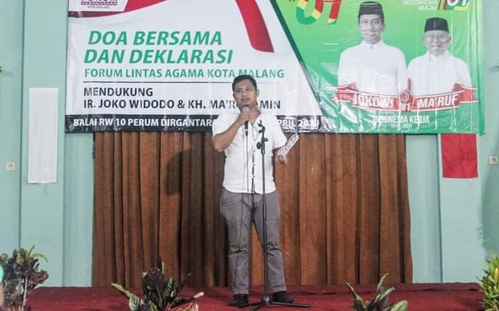 Relawan Cirebon Raya Deklarasi 2024 Ikut Jokowi, KOBAR: Kepemimpinan Seperti Jokowi Harus Berlanjut