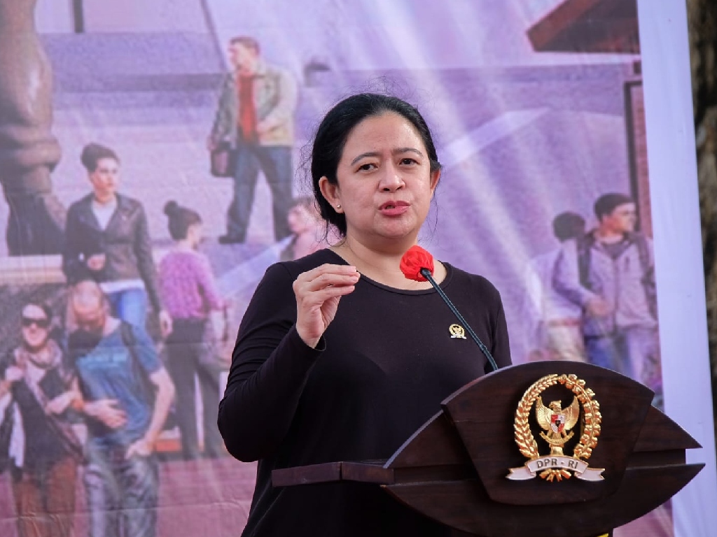 Canangkan Pembangunan Patung Soekarno di Bitung, Puan: Tak Bisa Dilepaskan dari Trikora