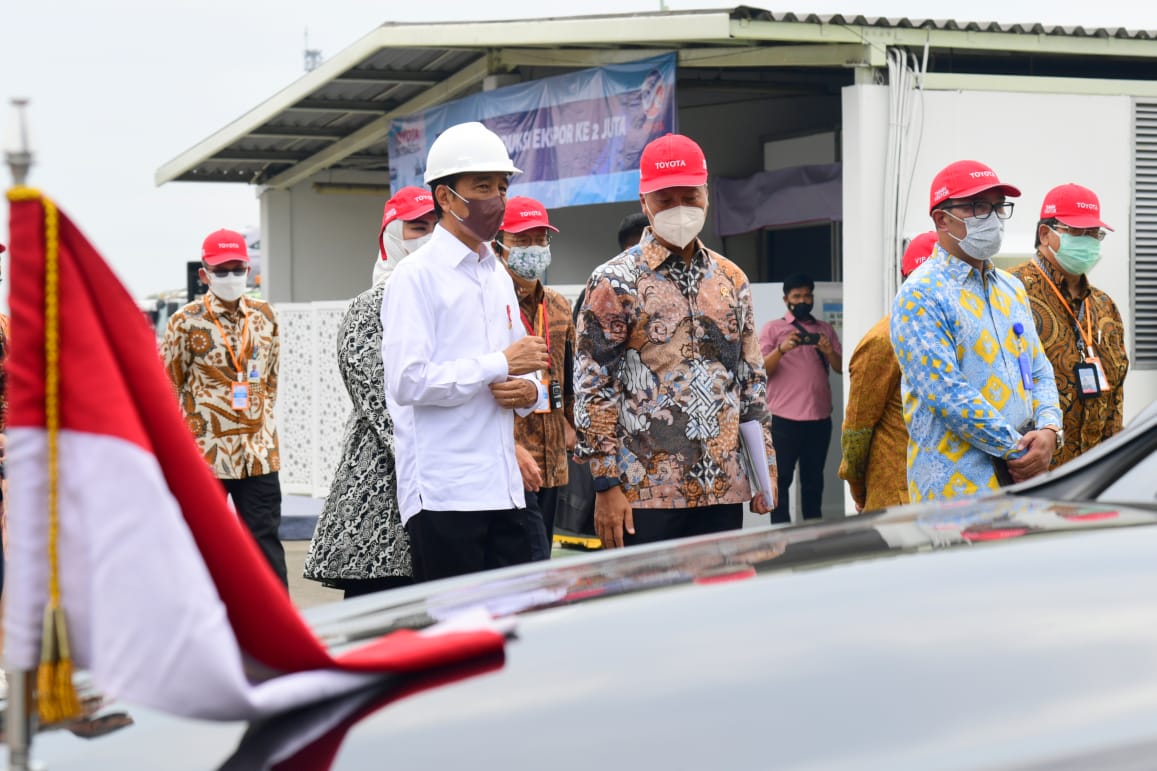 Didampingi Ridwan Kamil, Presiden Jokowi Lepas Ekspor 2 Juta Unit Mobil Toyota