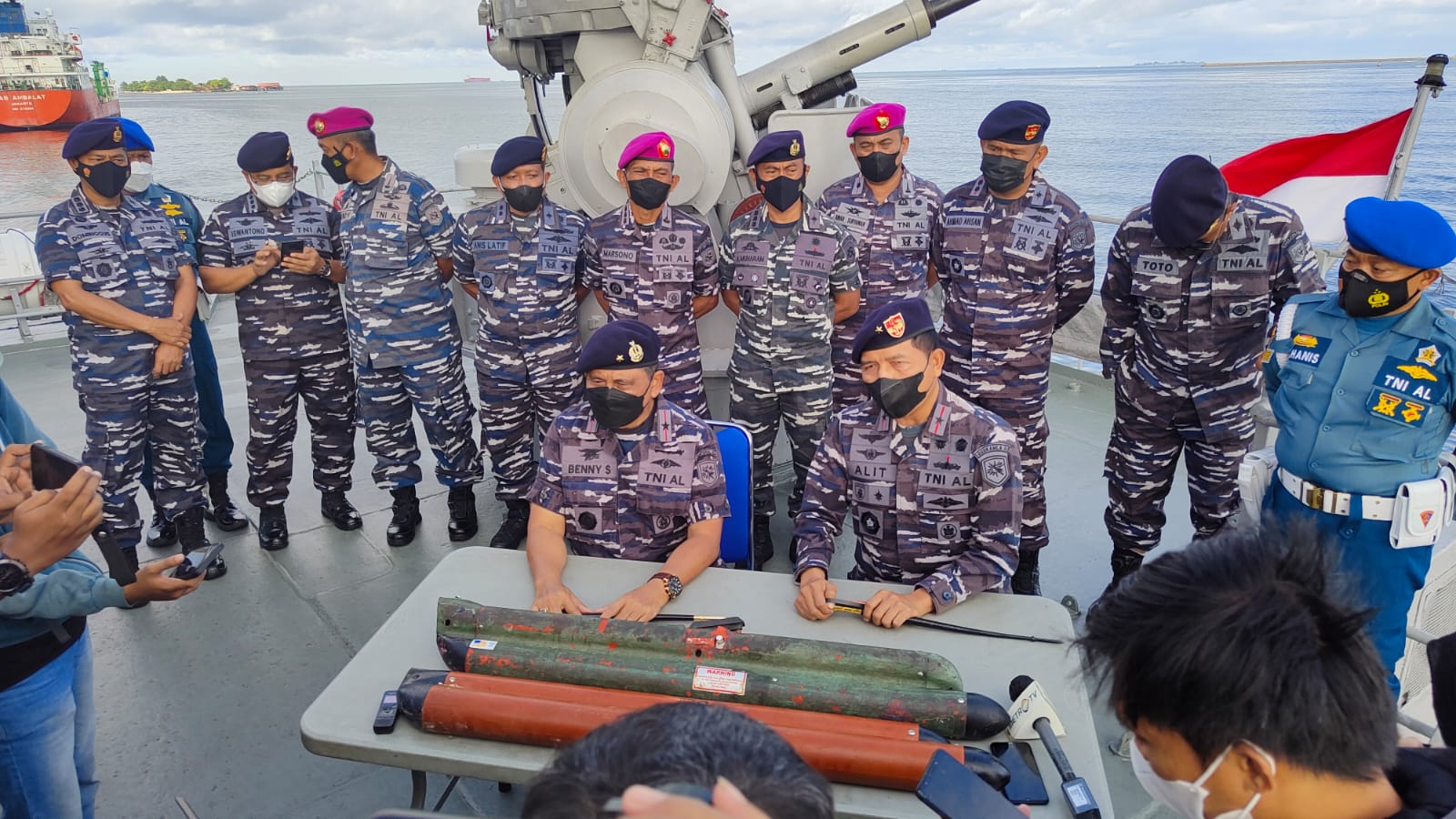 TNI AL Amankan Dua Benda Mirip Rudal di Kepulauan Selayar