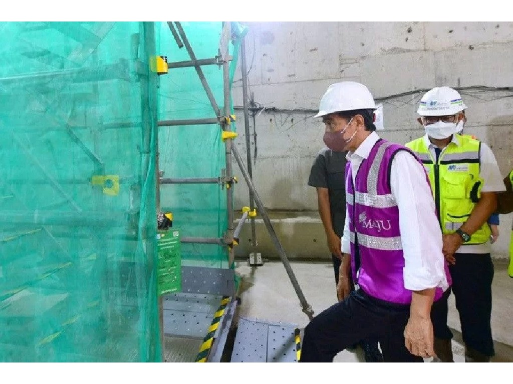 Jokowi Luncurkan Mesin Bor Terowongan MRT Jakarta Fase 2A