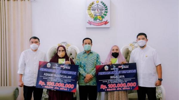 Irfan Jaya dan Asnawi Diguyur Bonus Rp 100 Juta dari Pemprov Sulsel