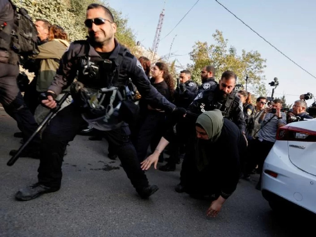 Pasukan Israel Bunuh Petempur Palestina