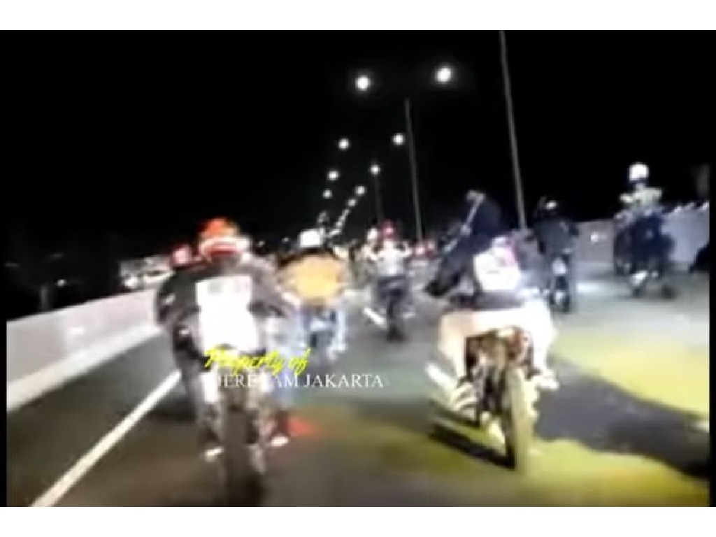 Polisi Kantongi Identitas Geng Motor Trail yang Terobos Jalan Tol