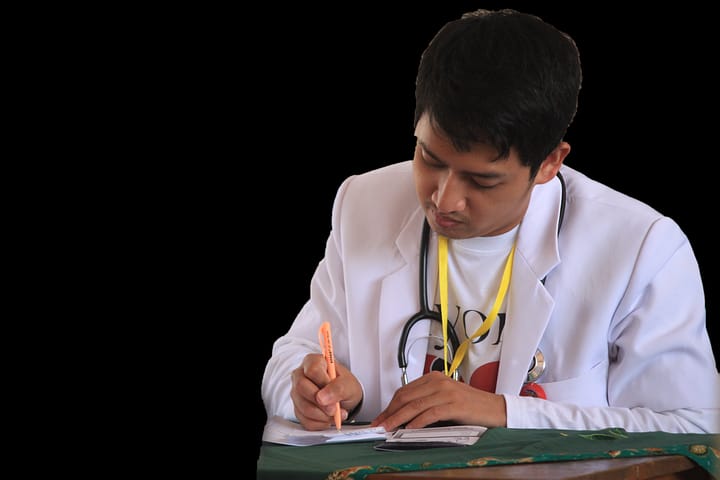 Pemkab Mamuju Buka Lowongan Dokter Umum dengan Kontrak Khusus