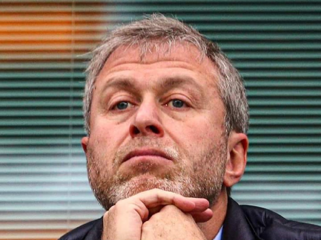 Roman Abramovich Jual Chelsea Seharga 3 Miliar Poundsterling