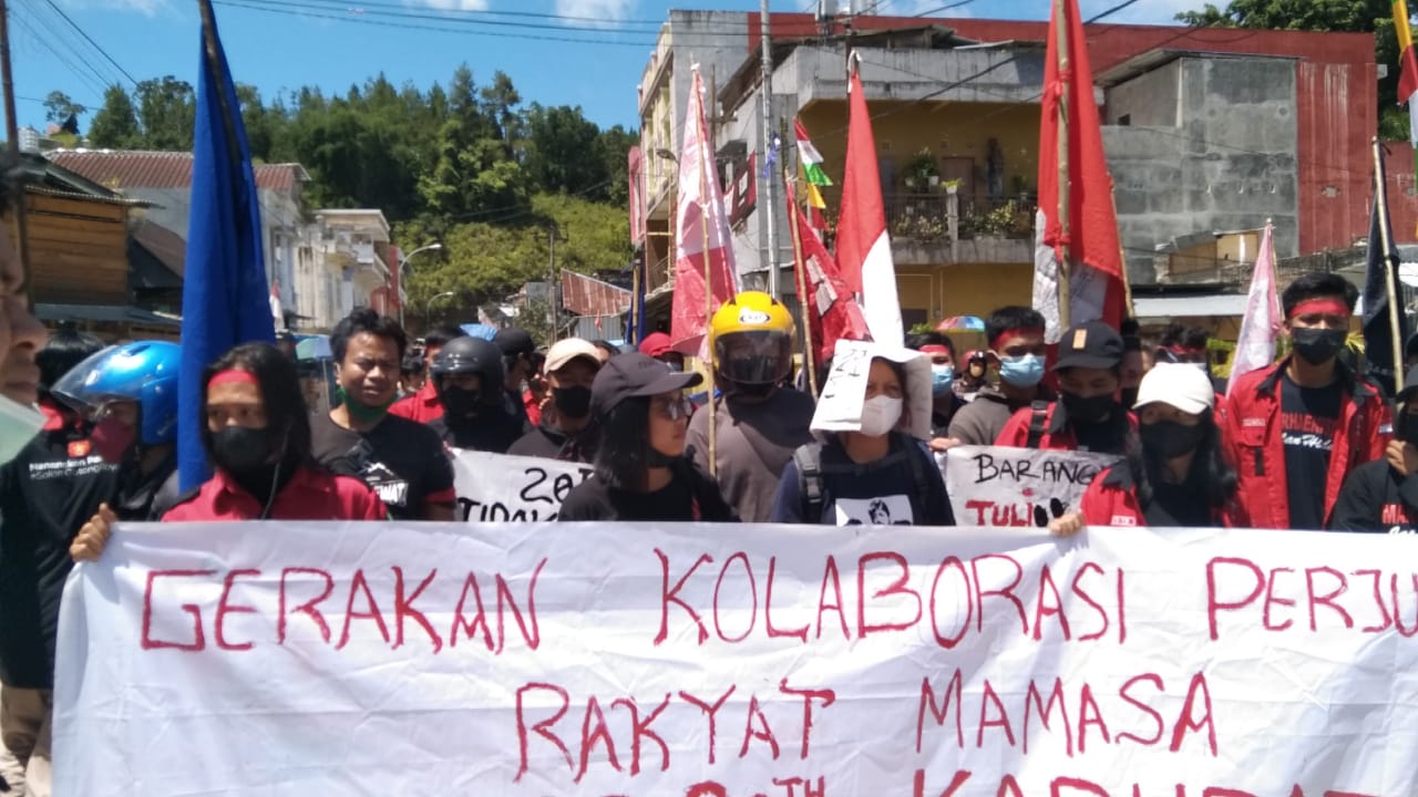 HUT Mamasa ke 20 Tahun, Gerbong Rakyat Mamasa Gelar Demonstrasi