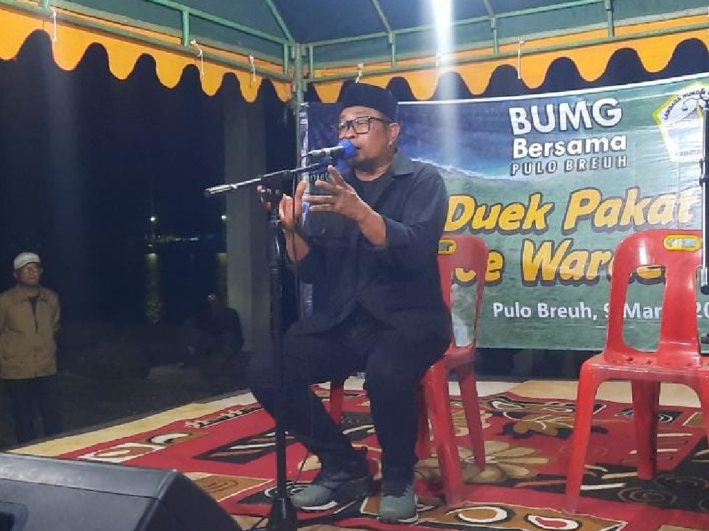 Kunjungi Pulau Breuh Aceh, Rafli Dialog Pembangunan Ekonomi dengan Warga