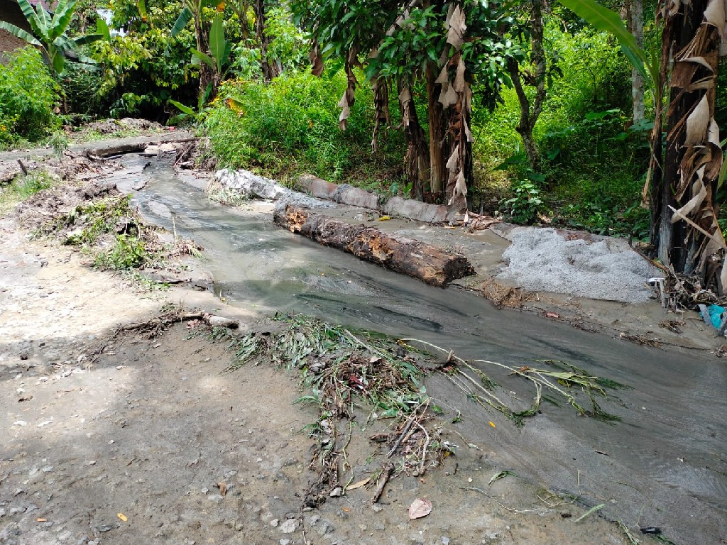 Buangan Air The Caldera Toba Diduga Penyebab Longsor di Desa Sigapiton Sumut