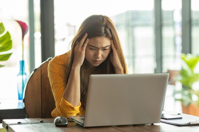 4 Cara Mengatasi Burnout untuk Jaga Kesehatan Otak