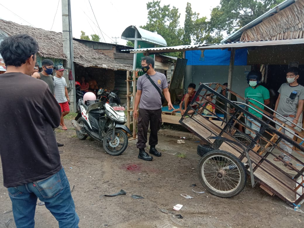 Dua Sepeda Motor Terlibat Kecelakaan di Mamuju, Satu Orang Dilarikan ke Puskesmas