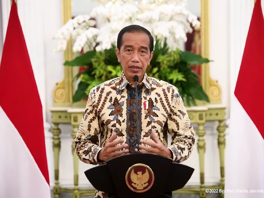 Jokowi: Mudik Lebaran Boleh, Tapi Harus Booster