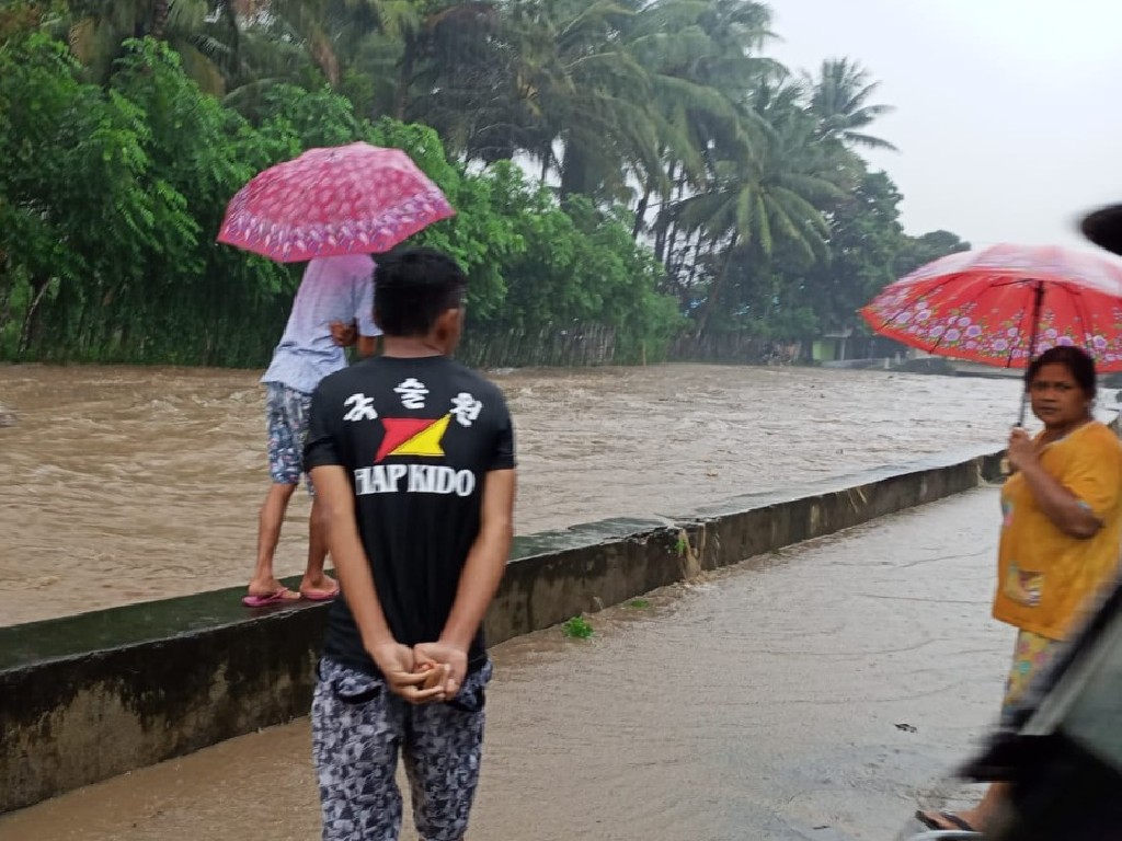 Minahasa Tenggara Diterjang Banjir, 2.291 Rumah Warga Terdampak