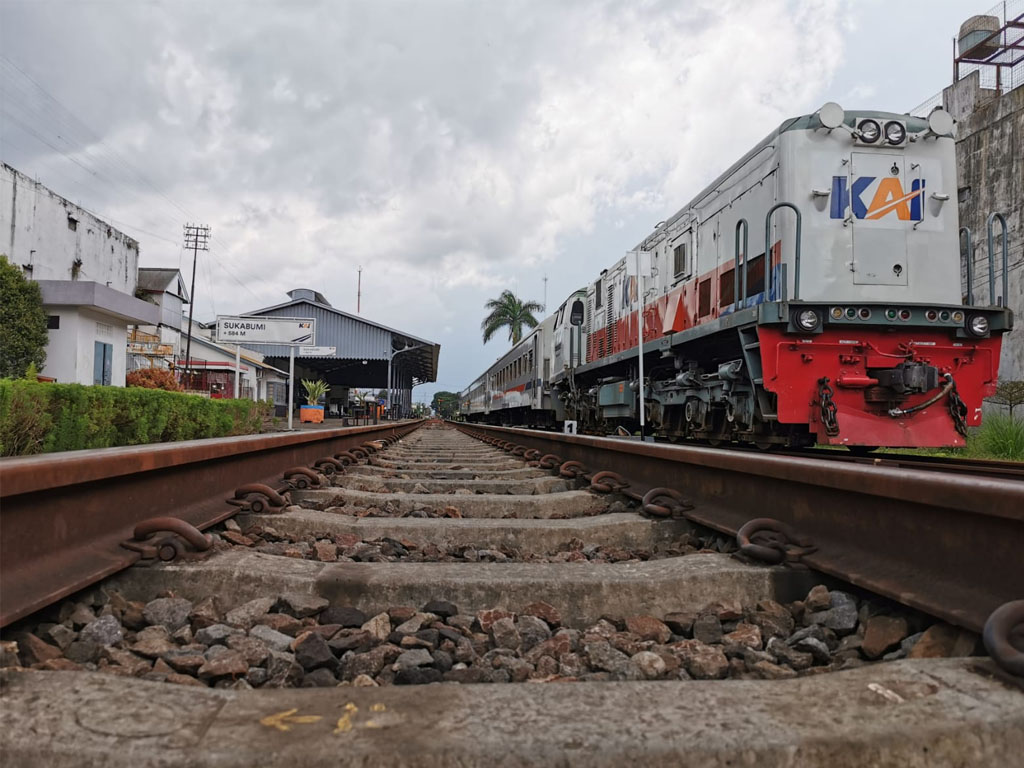 Jadwal Perjalanan Kereta Api Pangrango Relasi Bogor - Sukabumi