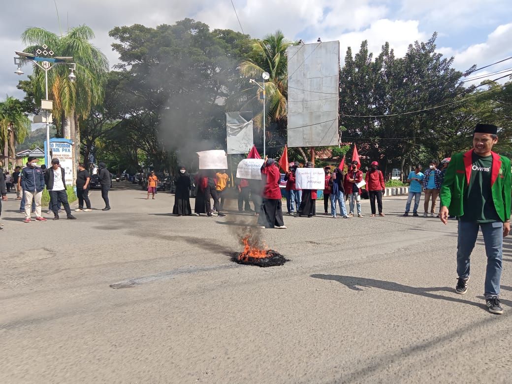 Gelombang Kedua Aksi Demonstrasi di Mamuju Digelar OKP