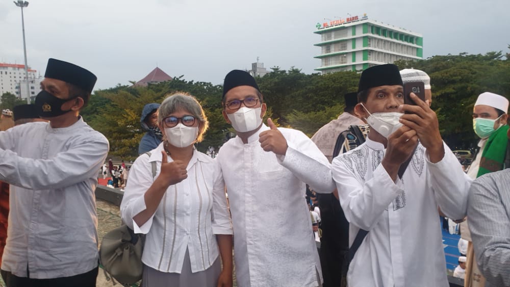 Meski Beda Keyakinan, RT/RW Non Muslim di Makassar Hadiri Salat Subuh Berjemaah