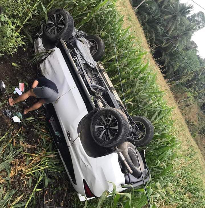 Mobil Pajero Terguling ke Kebun Warga di Mamuju, Pemilik Tinggalkan TKP