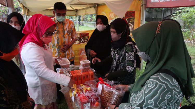 Operasi Pasar Murah Jelang Lebaran di Tabalong, Bisa Berwisata sekaligus Belanja