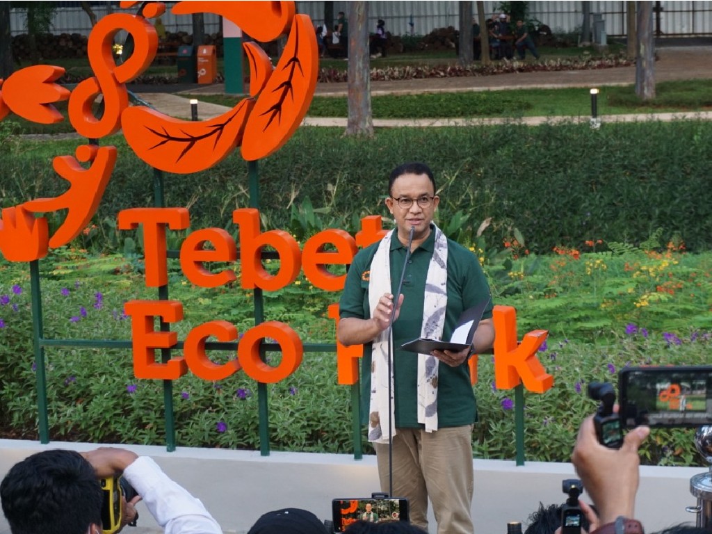 Resmikan Tebet Eco Park, Anies Jelaskan Perbedaan Makna Park dengan Garden