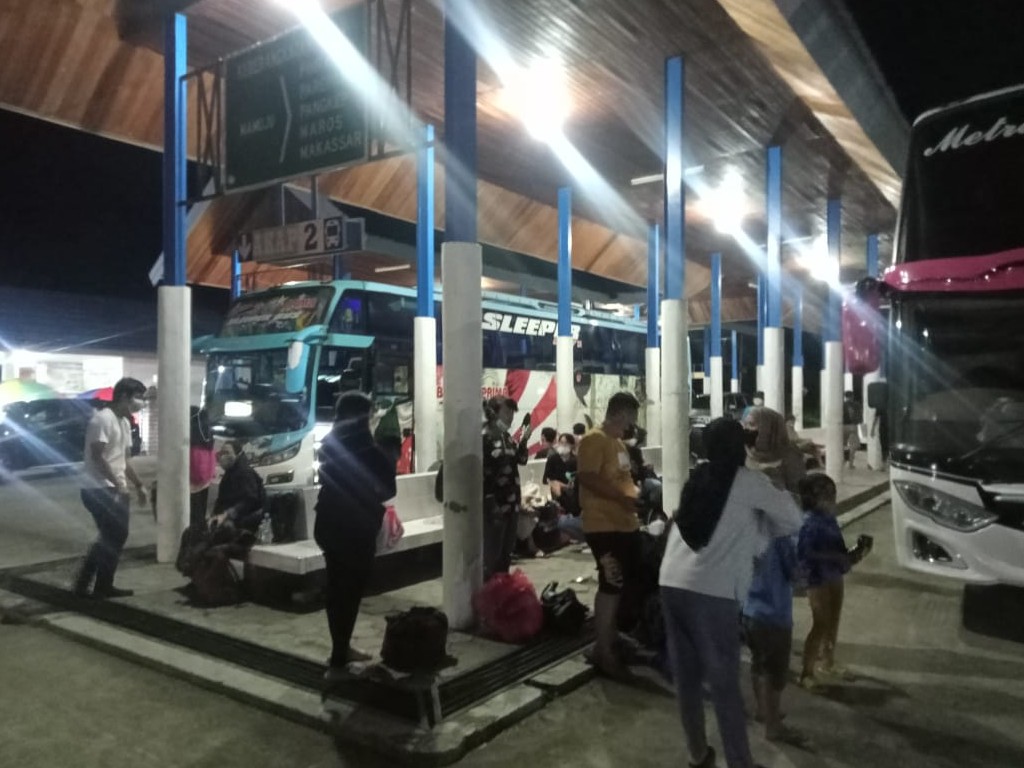 Tiket Bus Mamuju ke Makassar Mengalami Kenaikan Harga