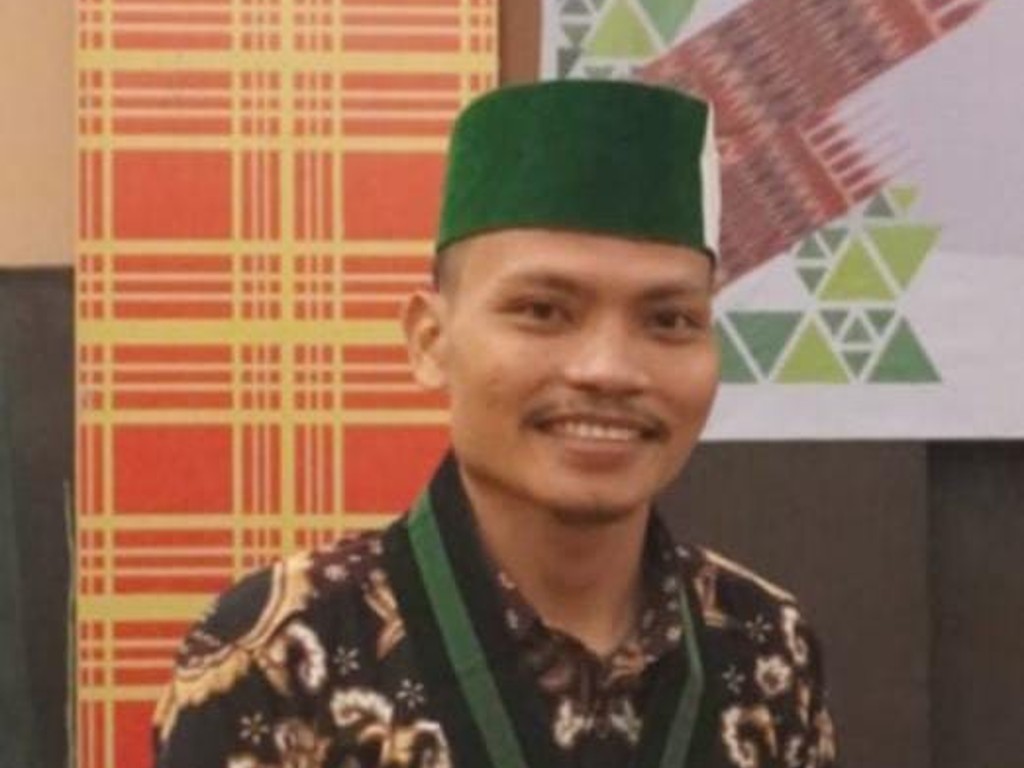 Ali Baal Masdar Dinilai Tak Becus Pimpin Sulawesi Barat