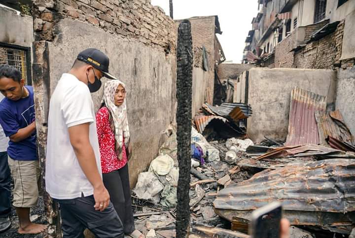 Api Musnahkan 40 Rumah di Medan, Bobby Nasution Siapkan Tempat Tinggal Sementara