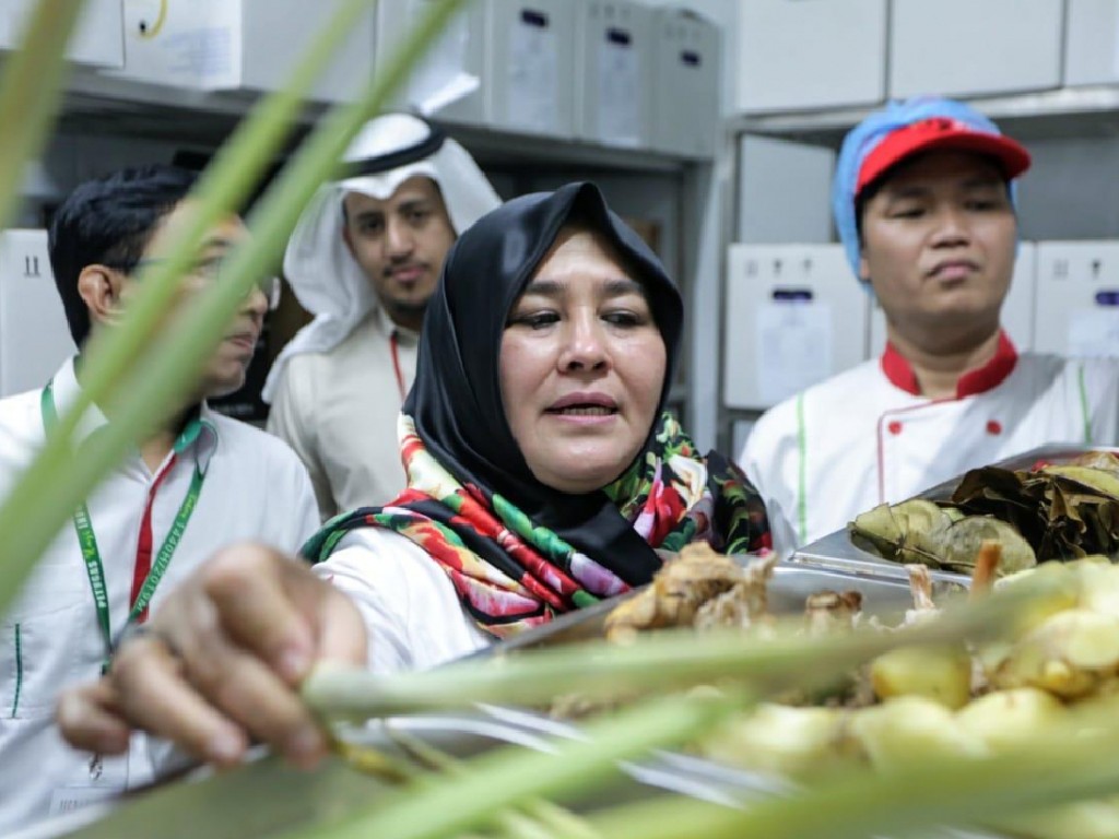 Finalisasi Katering, Jemaah Haji Indonesia Dapat Layanan Makan Sebanyak 119 Kali