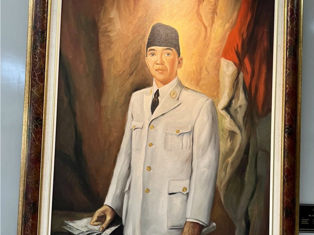 Erick Thohir Silaturahmi ke Jokowi, Kagumi Koleksi Lukisan di Tampaksiring