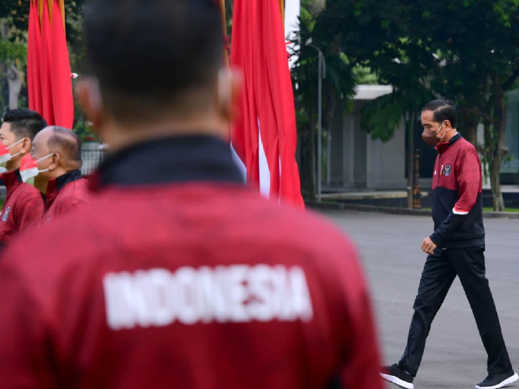 Jokowi Lepas 499 Atlet ke SEA Games Vietnam