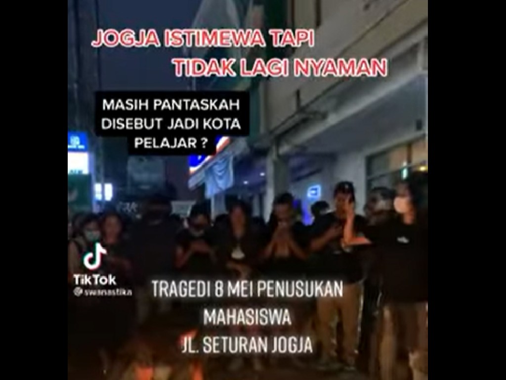 Pasang Lilin dan Tabur Bunga di Lokasi Penusukan Mahasiswa ISI Yogyakarta asal Siantar