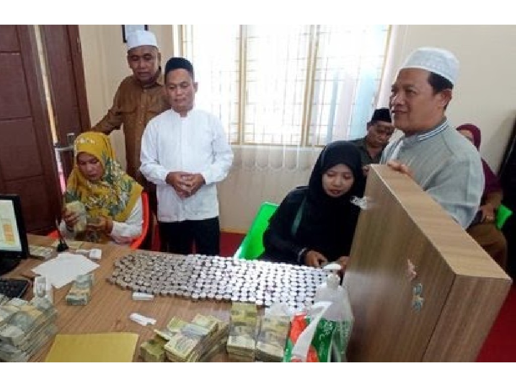 Dari Uang Receh, Pedagang Siomay di Aceh Berhasil Lunasi Ongkos Naik Haji