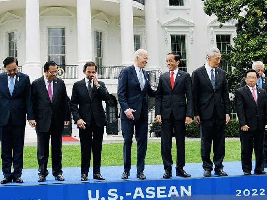 Presiden Jokowi Hadiri Santap Malam di Gedung Putih Bersama Joe Biden dan Pemimpin ASEAN