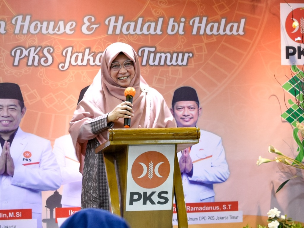 Halalbihalal DPD PKS Jaktim, Anis Byarwati Ungkap Syarat Memenangkan Pemilu 2024
