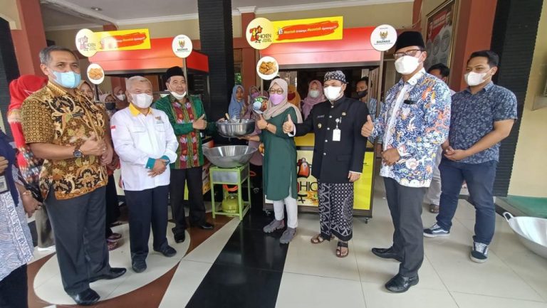 Kabupaten Semarang Pelopor Progam ZChicken Baznas di Jateng