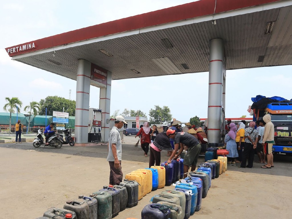 Polisi Membongkar Komplotan Penjual Solar Subsidi Ilegal di Pati Jateng 