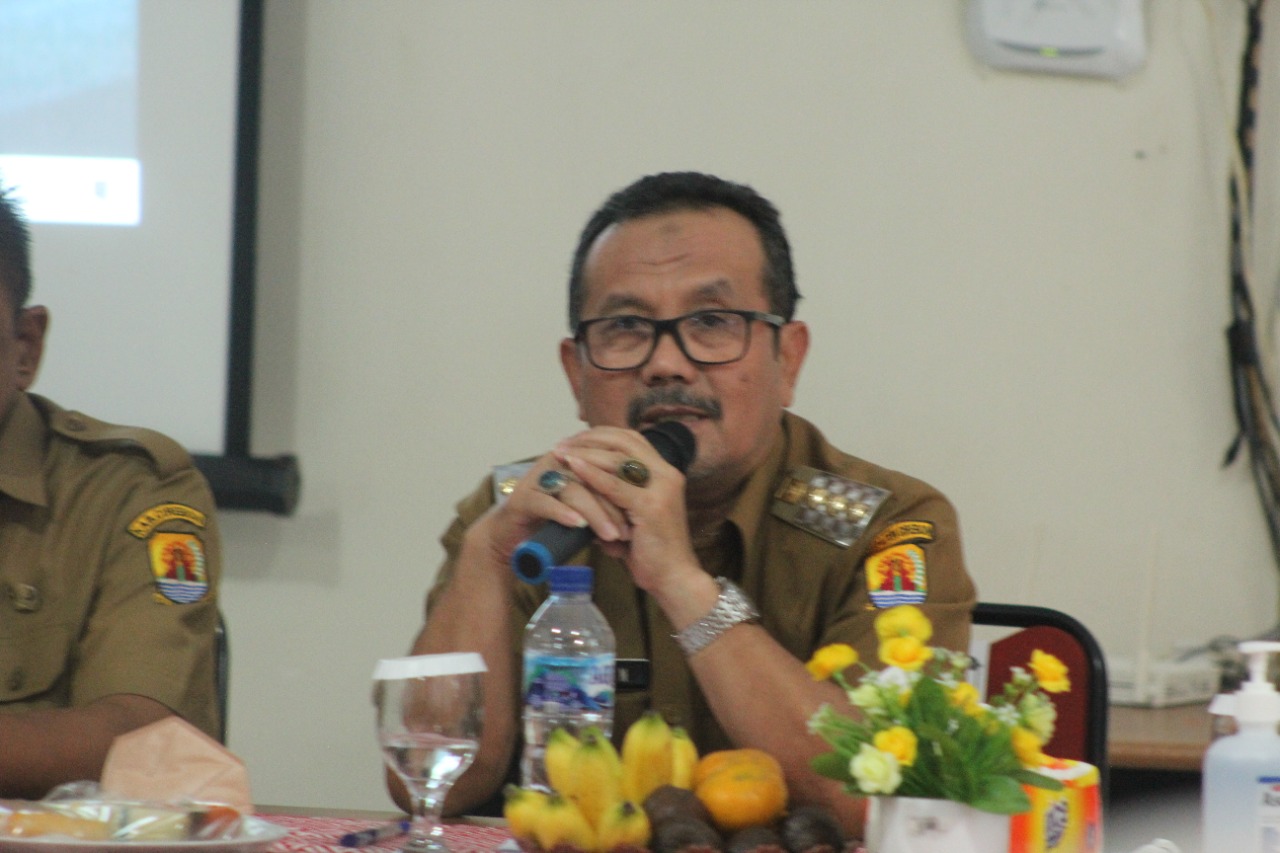 Bupati Cirebon Minta SKPD Terkait Harus Serius Tangani Program Kemiskinan