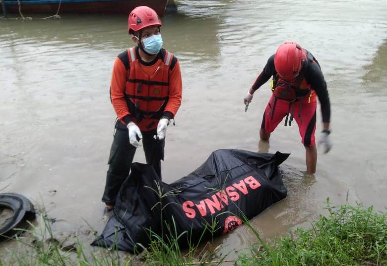Lansia yang Hanyut saat Minum Tuak di Pinggir Sungai Denai Ditemukan Tewas